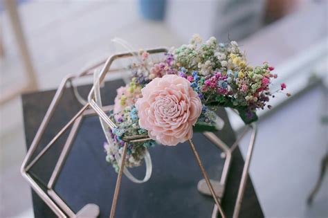 永生花算假花嗎|一次搞懂人造花、手工花、永生花跟乾燥花的差別！到。